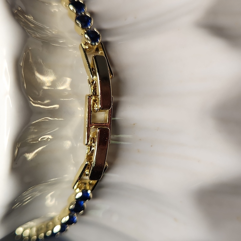 Yellow Gold Plated Tennis Bracelet With Blue Stones - Picture 3 of 3